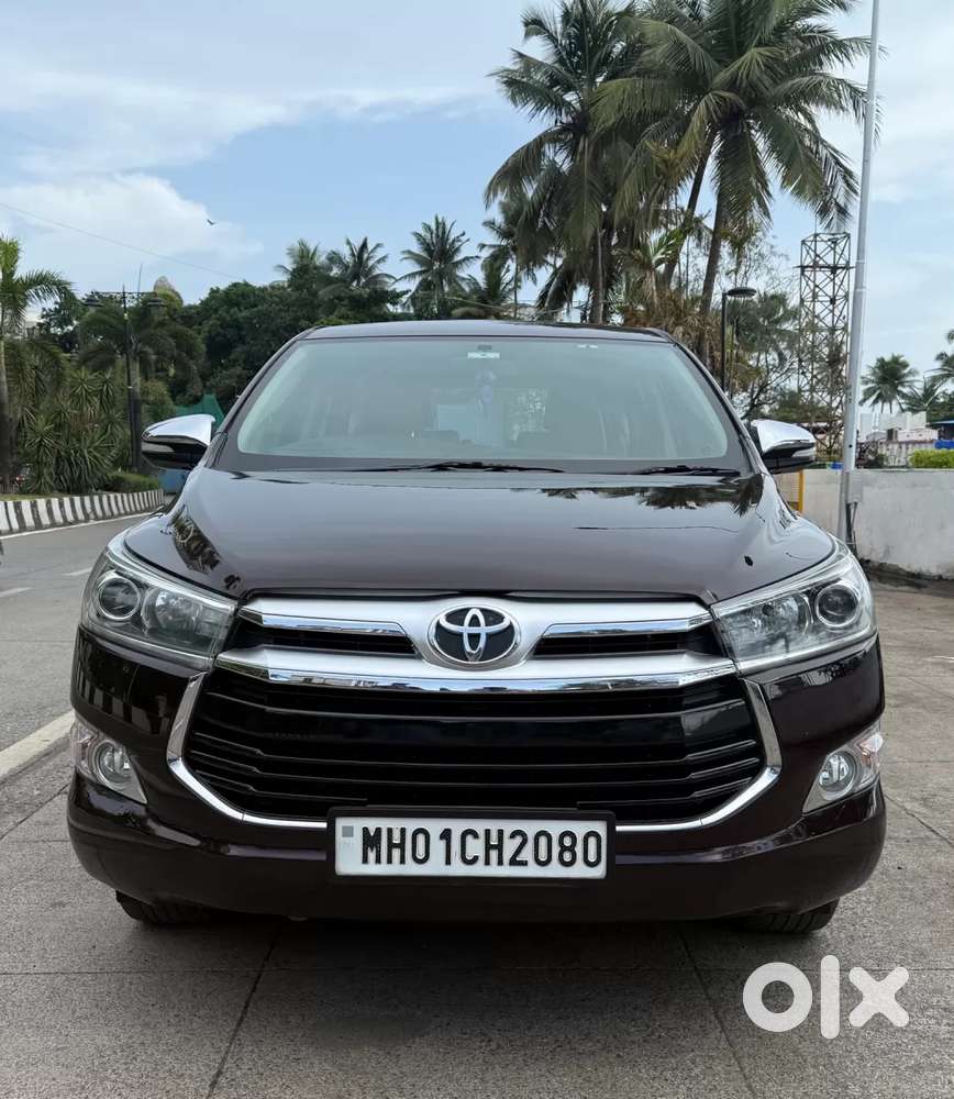 Toyota Innova Crysta 2.8 Zx At 7 Seater, 2016, Diesel