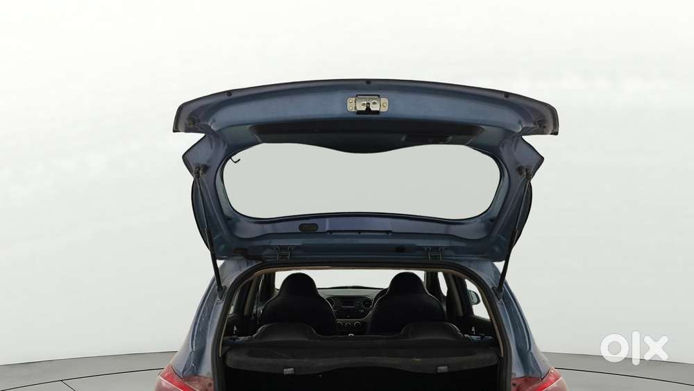 Hyundai Grand I10 Sportz 1.2 Kappa Vtvt, 2015, Petrol