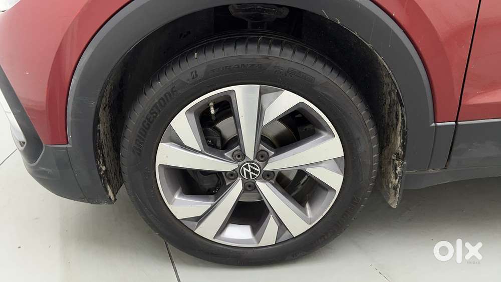 Volkswagen Taigun Topline 1.0 Tsi At (electric Seats), 2022, Petrol