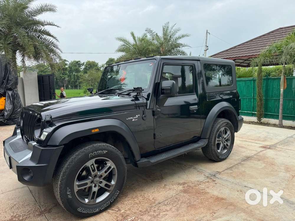 Mahindra Thar Petrol 2022