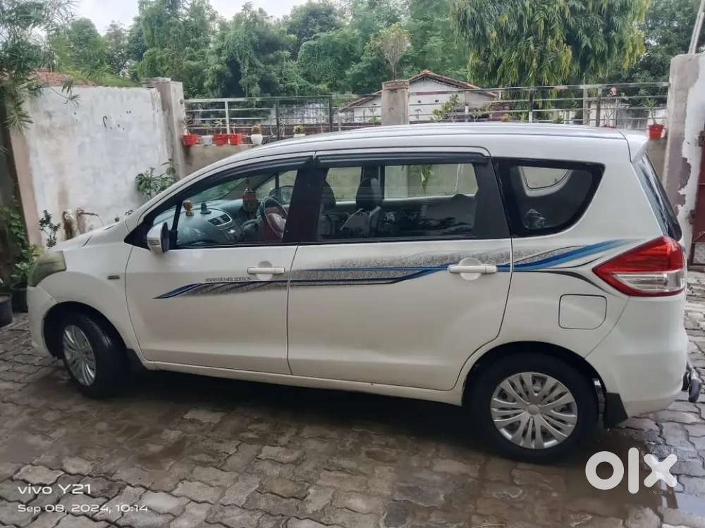 Maruti Suzuki Ertiga 2015 Diesel 97000 Km Driven