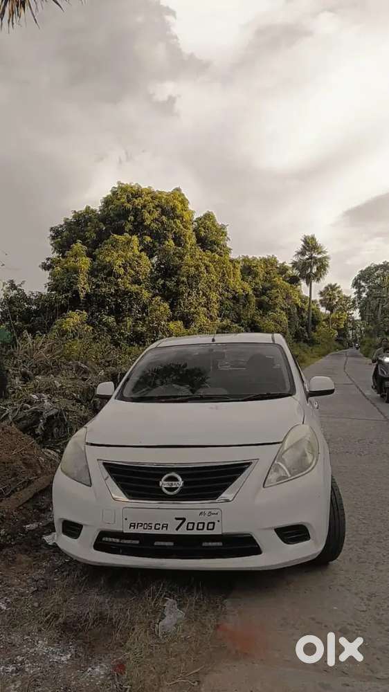 Nissan Sunny 2012 Diesel Well Maintained