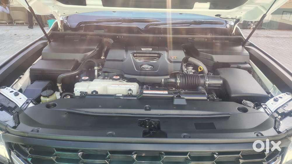 Toyota Land Cruiser 3.3 Zx Diesel, 2025