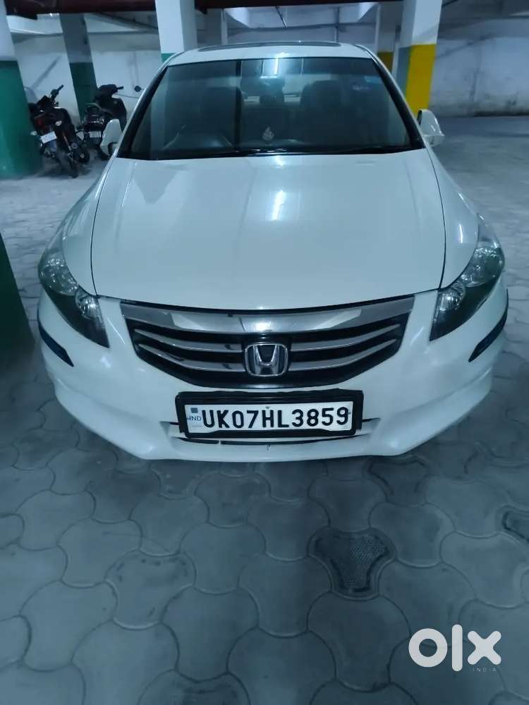 Honda Accord 2.4 Elegance 2011 - Rc Till 2031