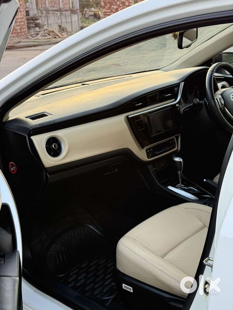 Toyota Corolla Altis 1.8 Vl Cvt, 2018, Petrol