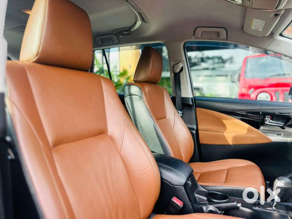Toyota Innova Crysta 2.8z Automatic, 2017, Diesel