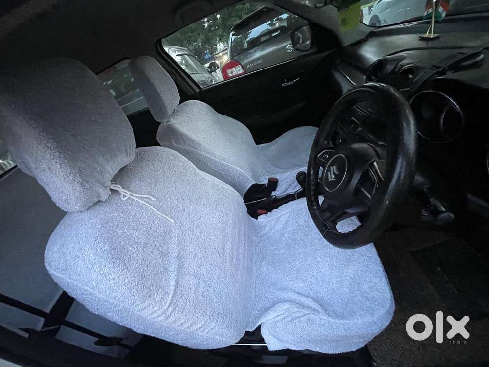 Maruti Suzuki Swift Vxi + Manual, 2020, Petrol