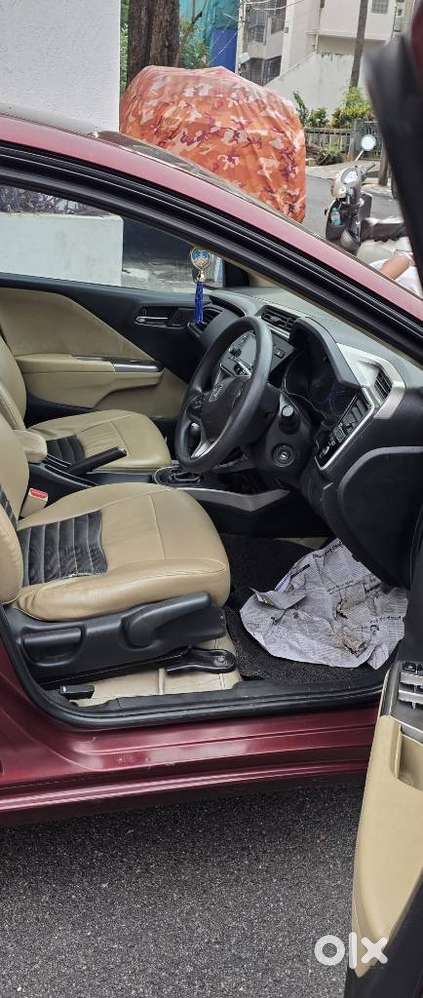 Honda City I-vtec V, 2017, Petrol