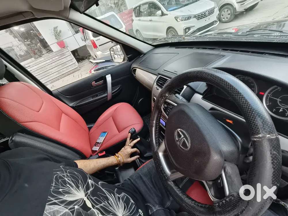 Tata Safari Storme 2019