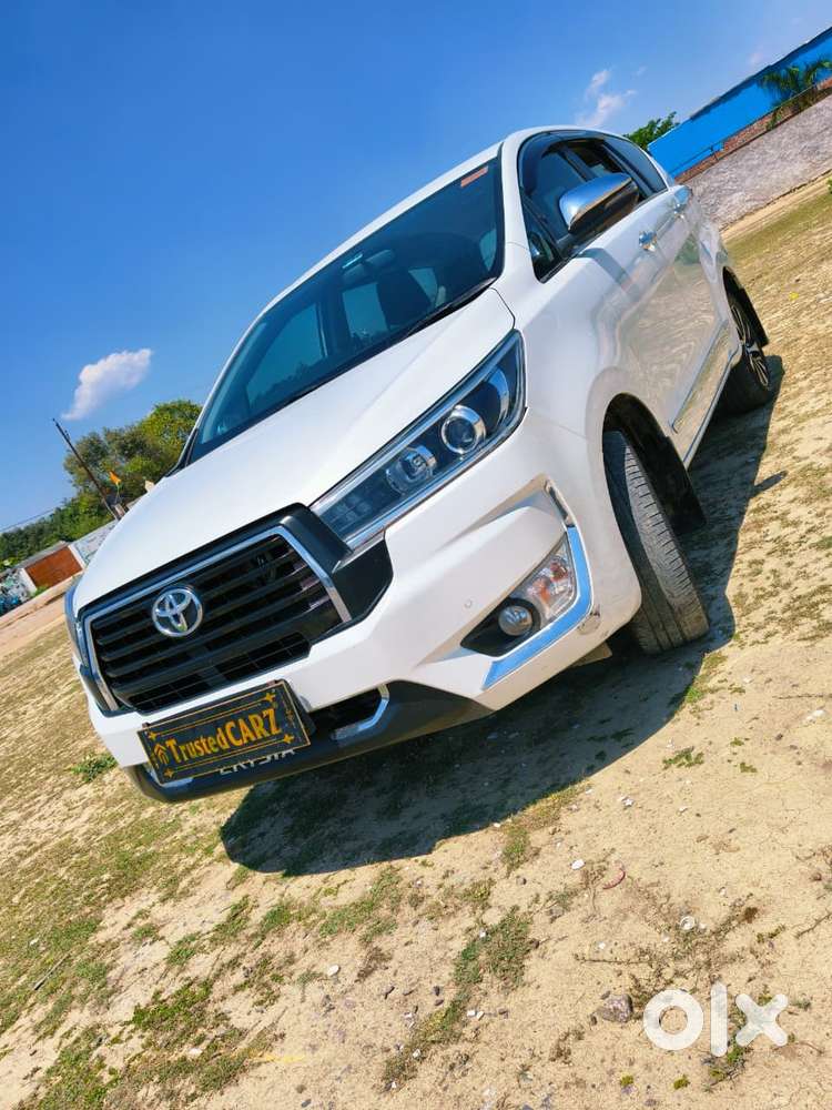 Toyota Innova Crysta 2.4 Z 7 Str, 2025, Diesel