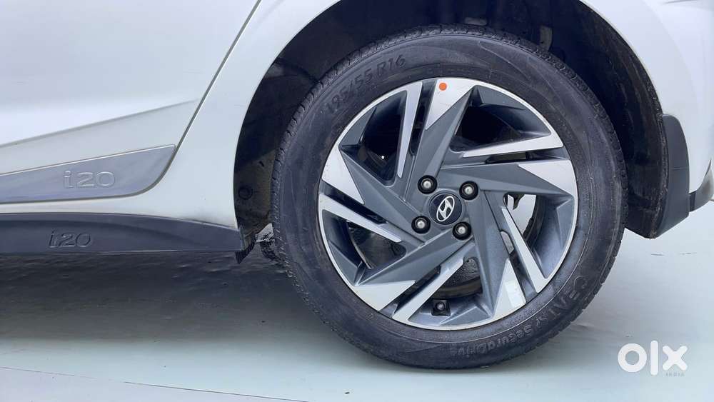 Hyundai New I20 1.0 Asta (o) Turbo Dct, 2022, Petrol