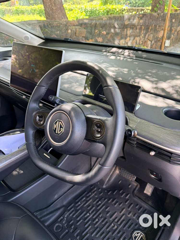 Mg Windsor Ev 2024 Drives Smoothly