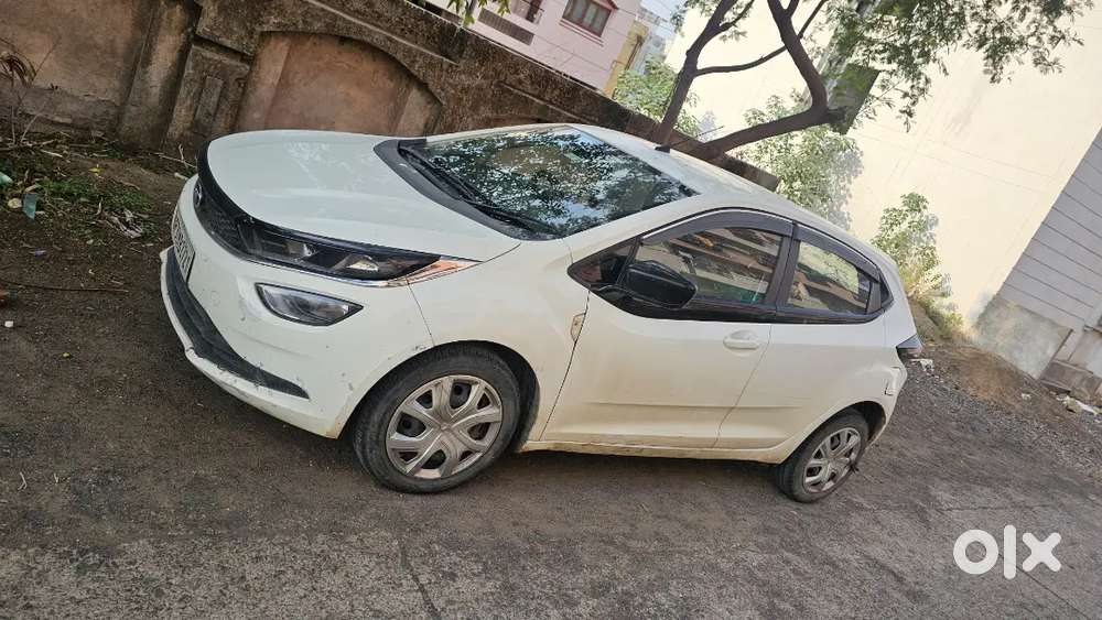 Tata Altroz 2021 June Petrol Well Maintained