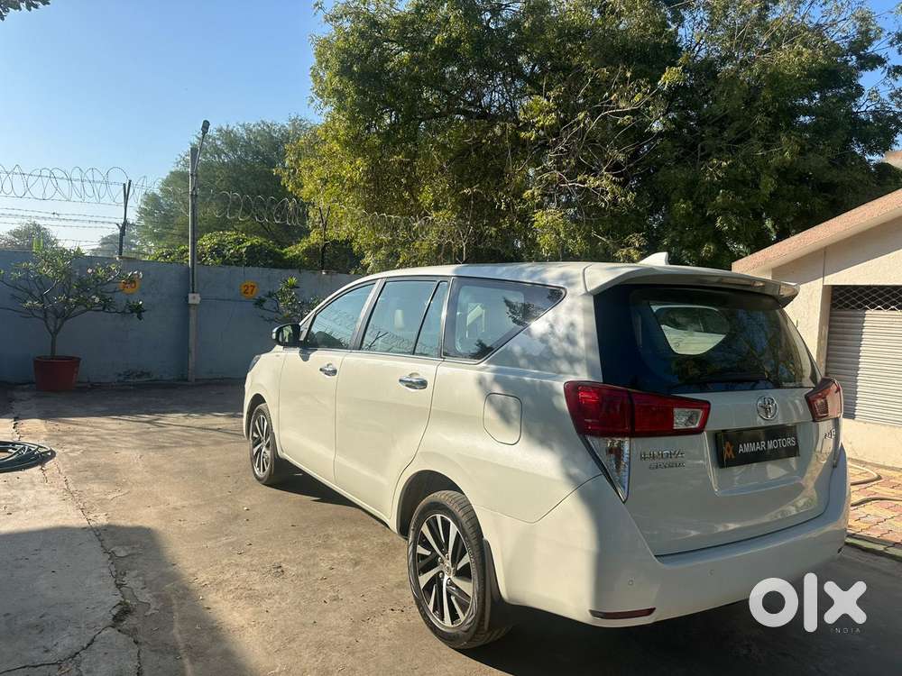 Toyota Innova Crysta [2020-ongoing] 2.7 Zx At 7 Str, 2022, Diesel