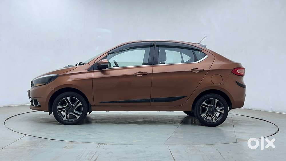 Tata Tigor Xza, 2018, Petrol