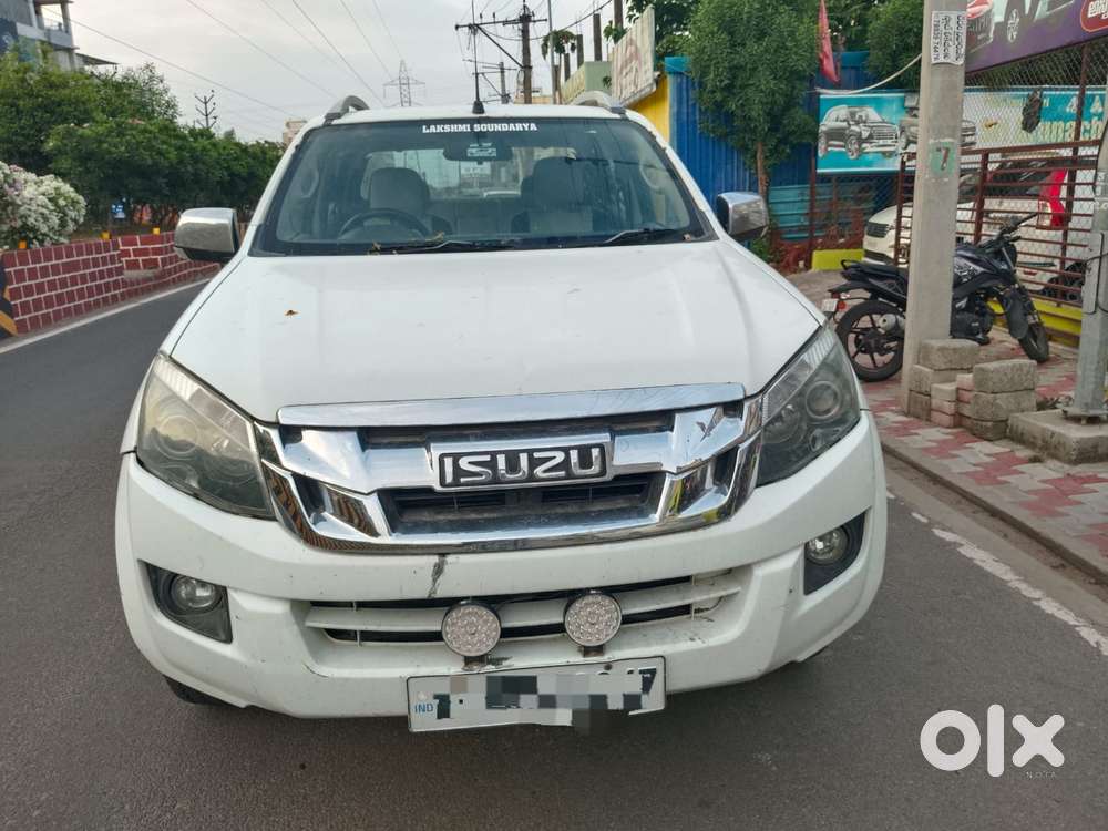 Isuzu V-cross Z 4x4 Mt, 2017, Diesel