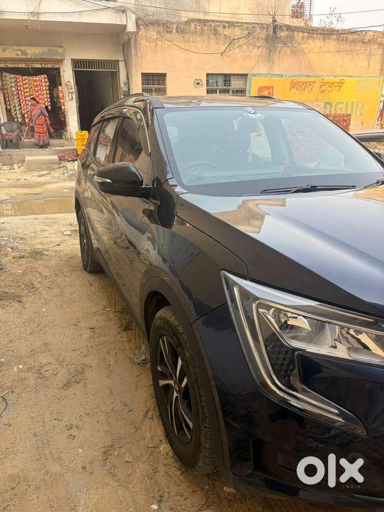 Mahindra Xuv700 Petrol 2025