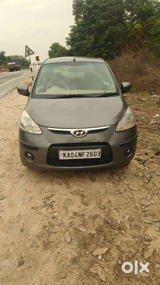 Hyundai I10 2010 Petrol 70000 Km Driven