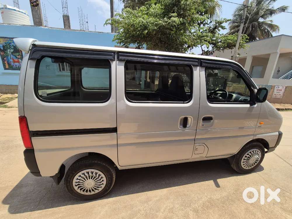 Maruti Suzuki Eeco 2025 Petrol Well Maintained