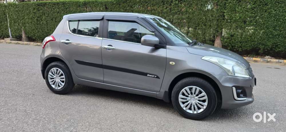 Maruti Suzuki Swift Lxi Optional-o, 2017, Petrol
