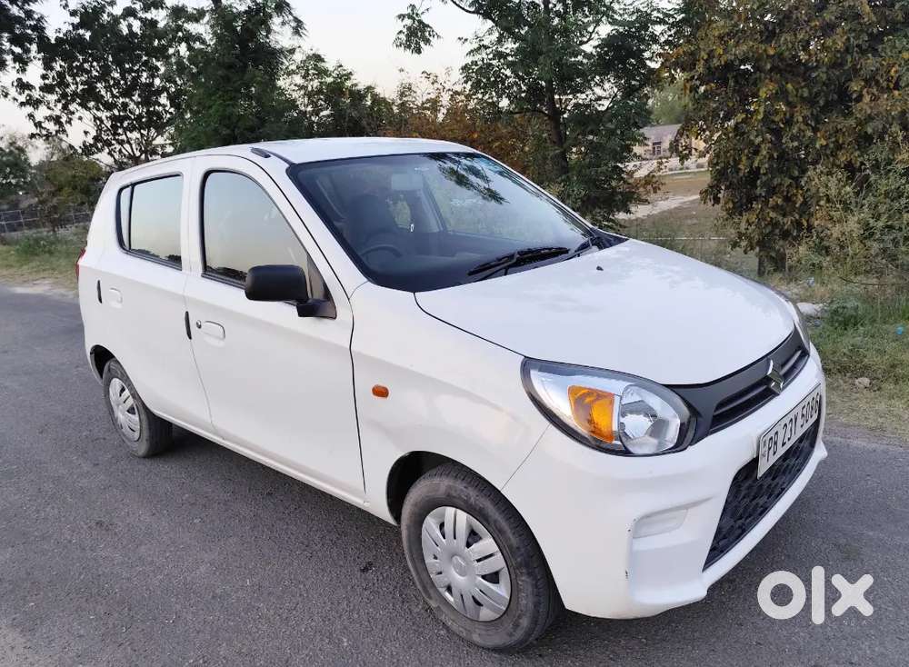 Fully Showroom Condition Car