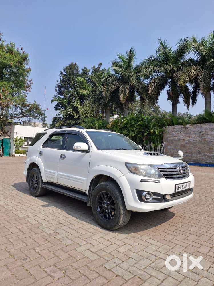 Toyota Fortuner 4x2 Mt 2.8 Diesel, 2014, Diesel