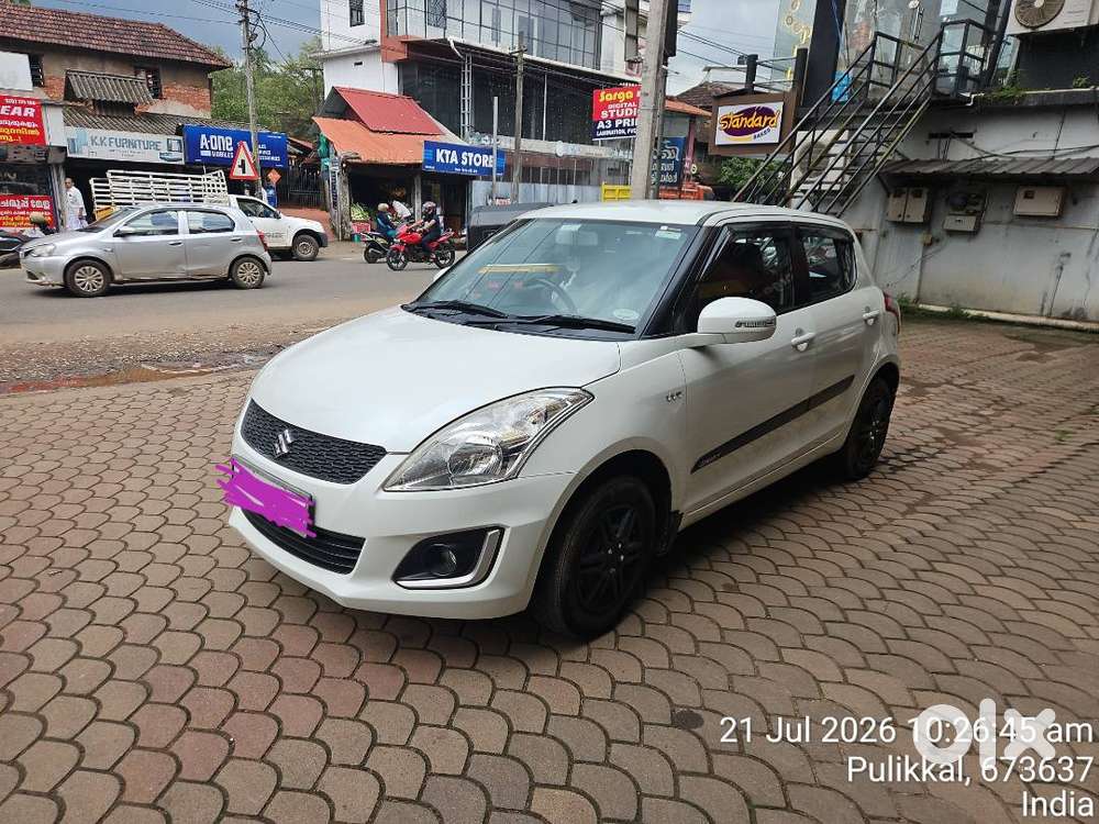 2016 Maruti Swift Vxi.