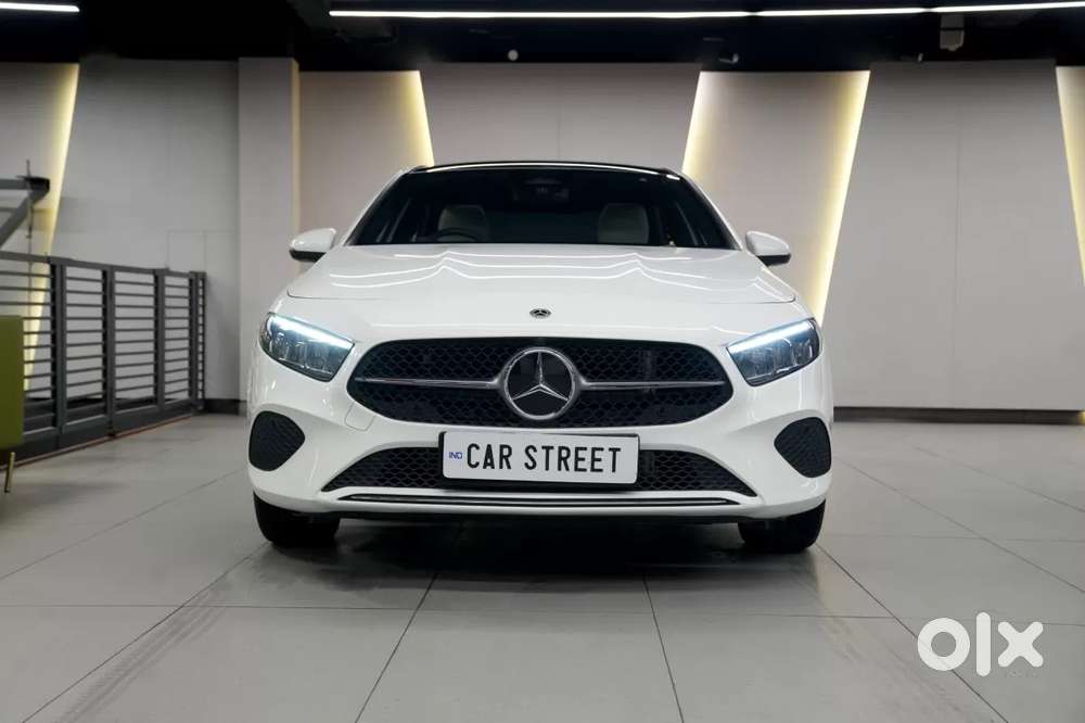 Mercedes-benz A-class Limousine 200, 2025, Petrol