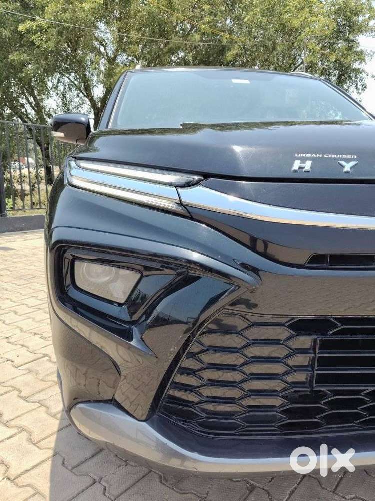 Toyota Urban Cruiser Hyryder, 2024, Petrol