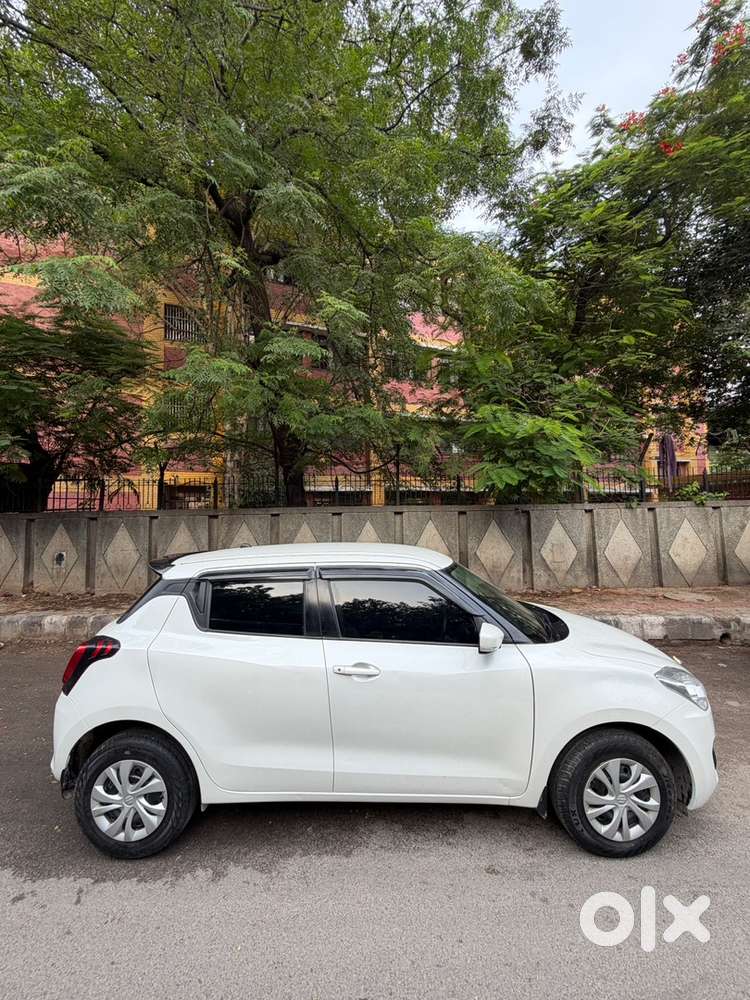 Maruti Suzuki Swift 2023 Vxi