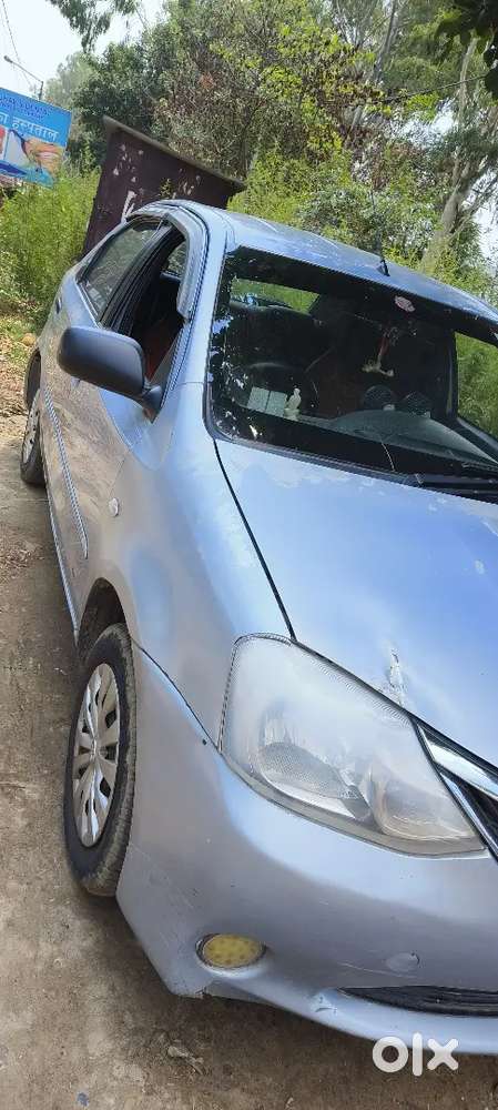 Toyota Etios 2012