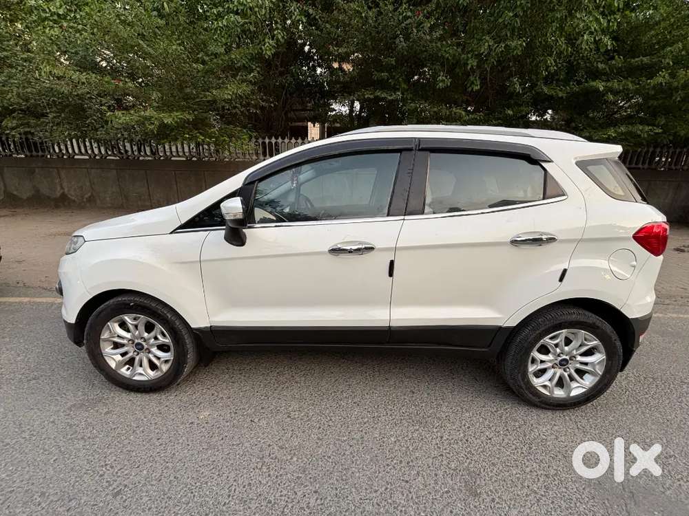 2017-2018 Ford Ecosport Titanium