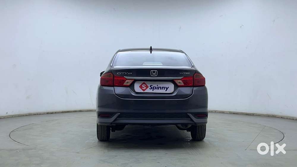 Honda City I-vtec V, 2022, Petrol