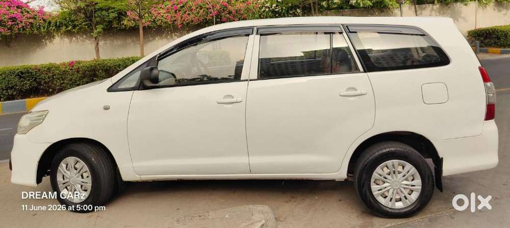 Toyota Innova [2013-2016] 2.5 G2 8 Str, 2014, Diesel