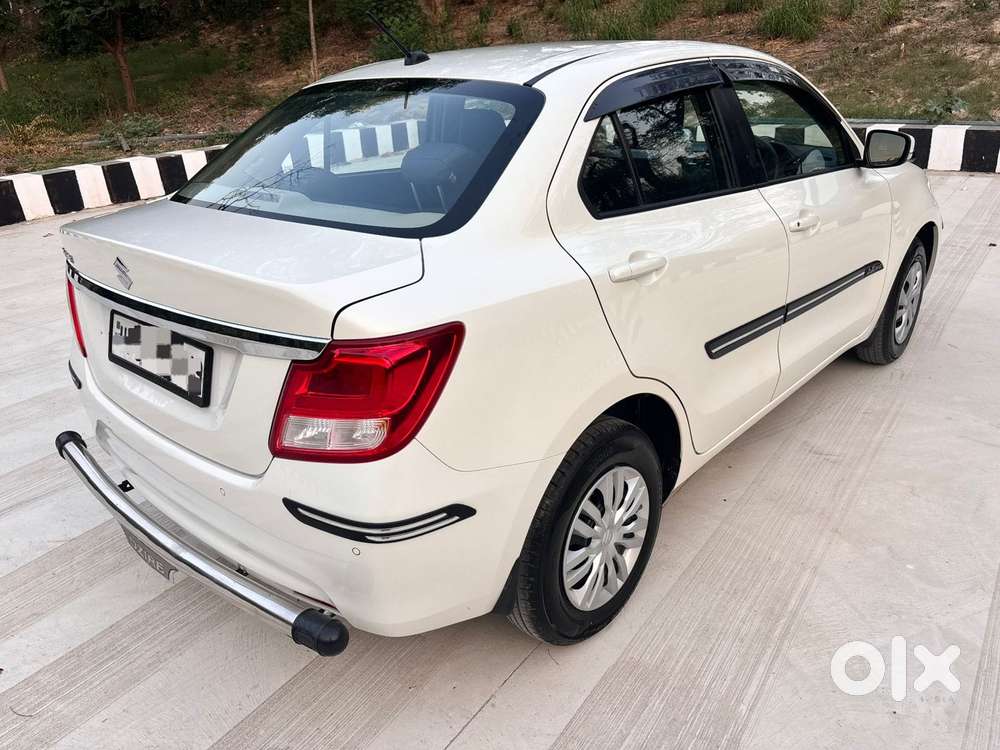 Maruti Suzuki Swift Dzire Vxi Optional, 2022, Petrol