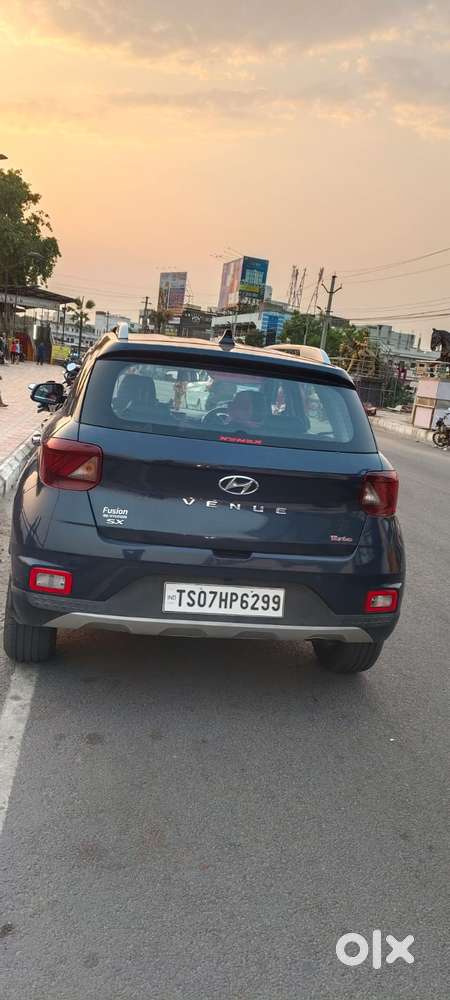 Hyundai Venue Sx, 2020, Petrol