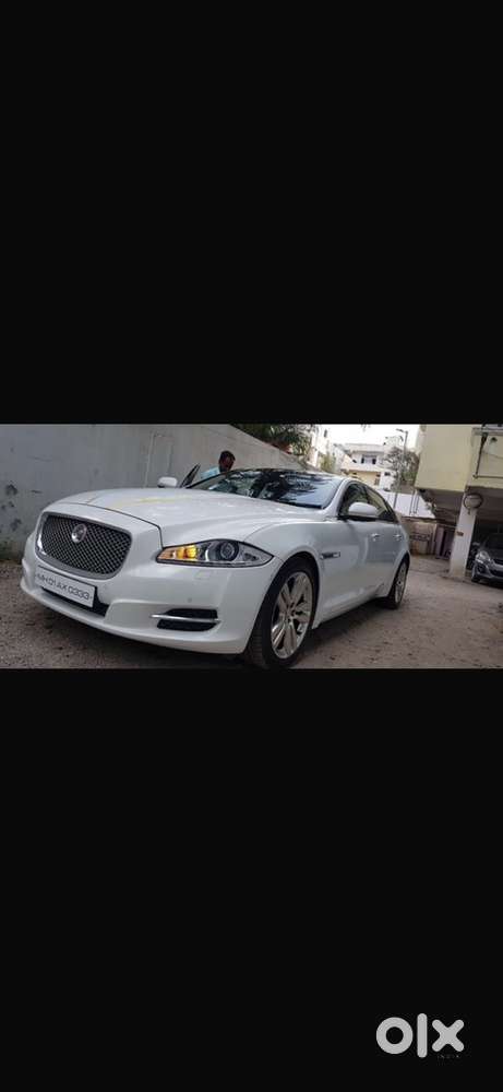 Jaguar Xj Petrol 2011