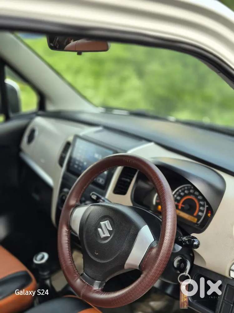 Maruti Suzuki Wagon R 1.0 Vxi 2014