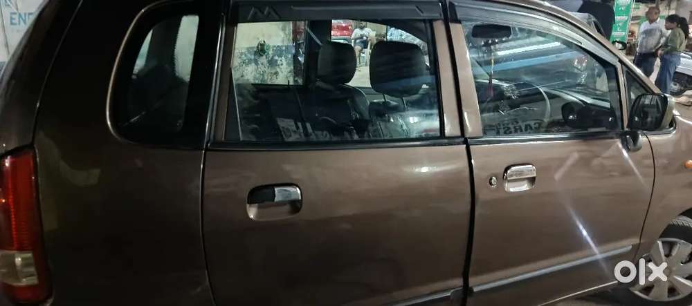 Selling Zen Estilo 2011 Model Car