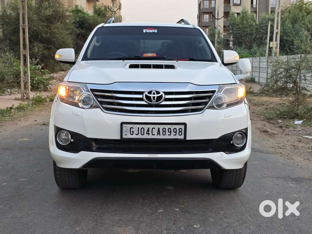 Toyota Fortuner 3.0 4x2 Mt, 2014, Diesel