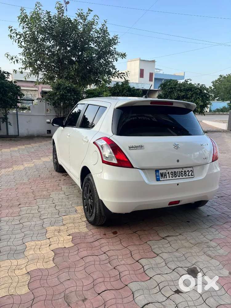 Maruti Suzuki Swift 2015