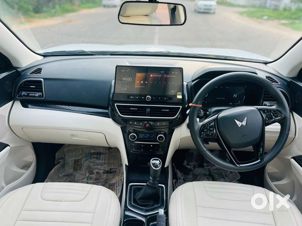 Mahindra Xuv 3xo Ax5 Ds Mt, 2025, Diesel
