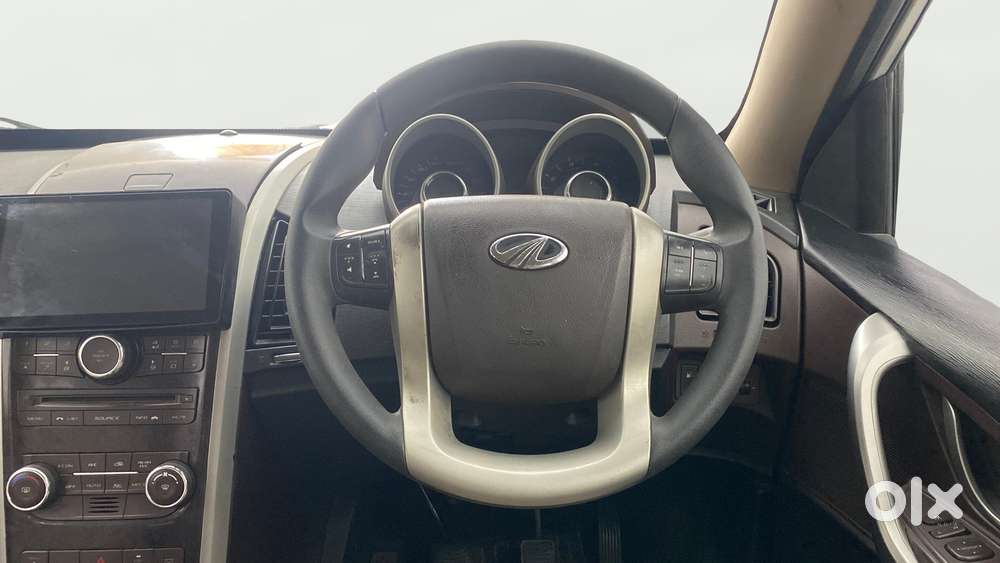 Mahindra Xuv500 2011-2015 W6 2wd, 2014, Diesel