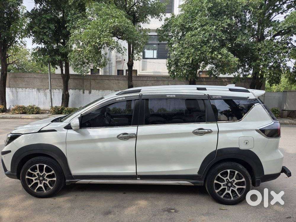 Maruti Suzuki Xl6 1.5 Zeta Mt, 2023, Petrol