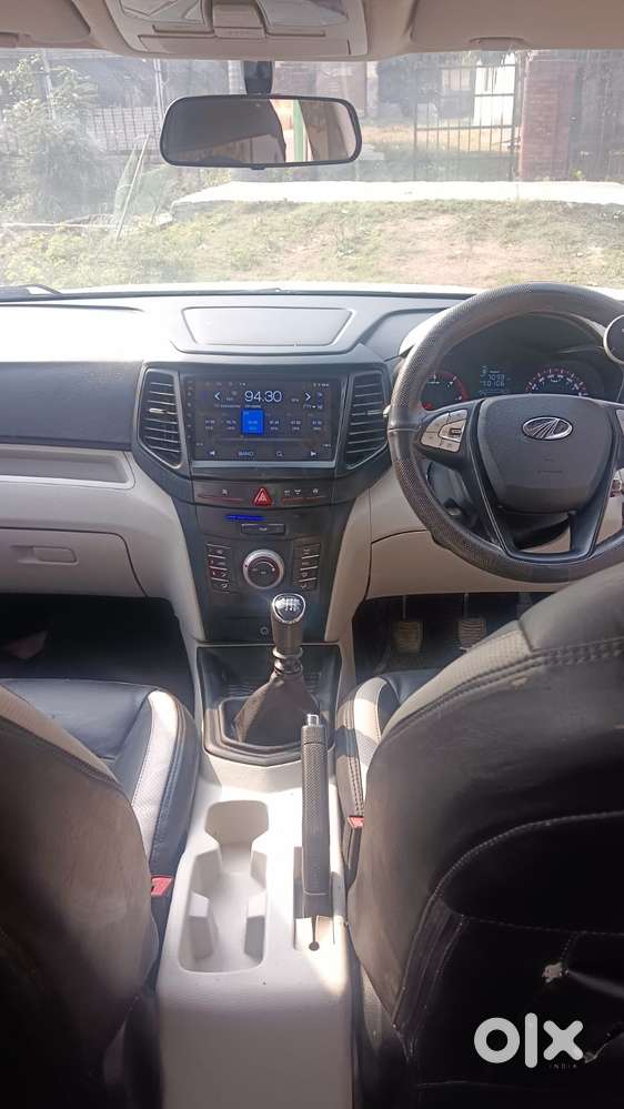 Mahindra Xuv300 W6 Amt Diesel, 2022, Diesel