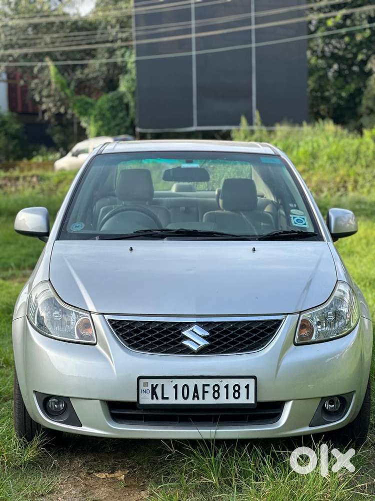 Maruti Suzuki Sx4 Zxi Automatic Bs-iv, 2010, Petrol