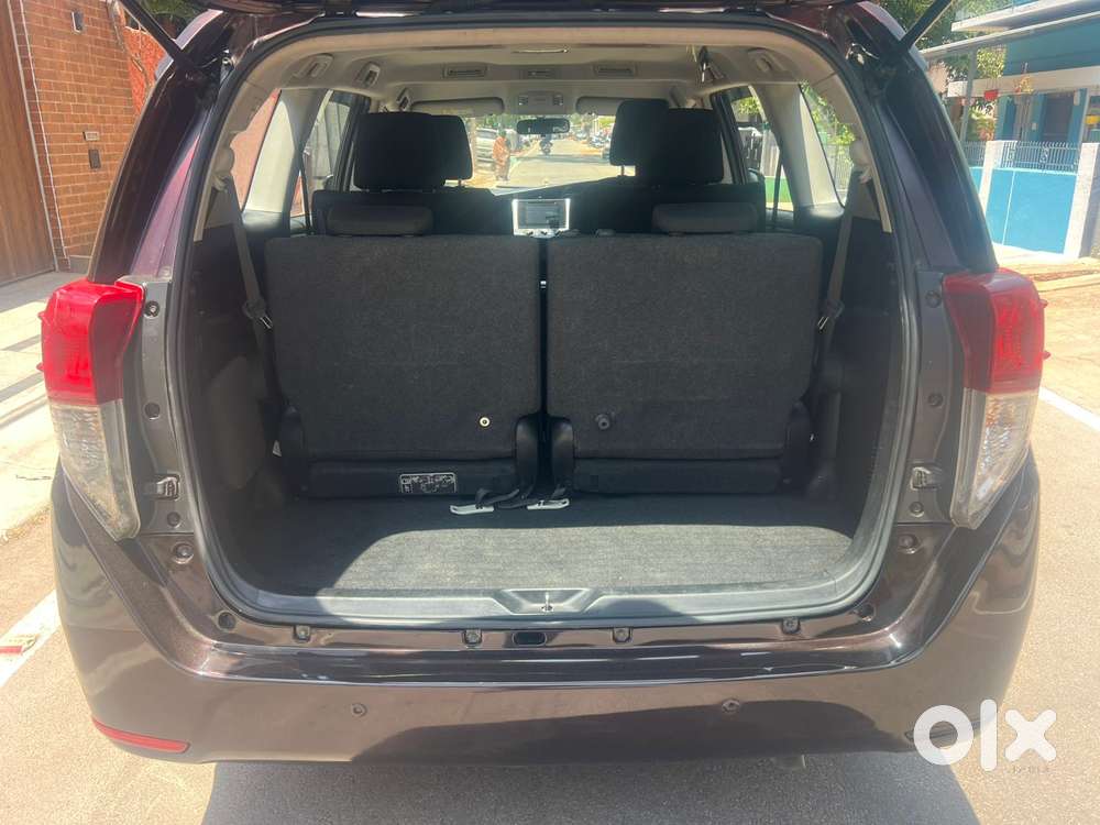 Toyota Innova Crysta 2.8 Gx At, 2018, Diesel