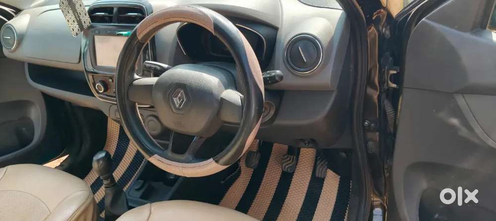 Top Model Touchscreen Music System Front Power Window Central Locking