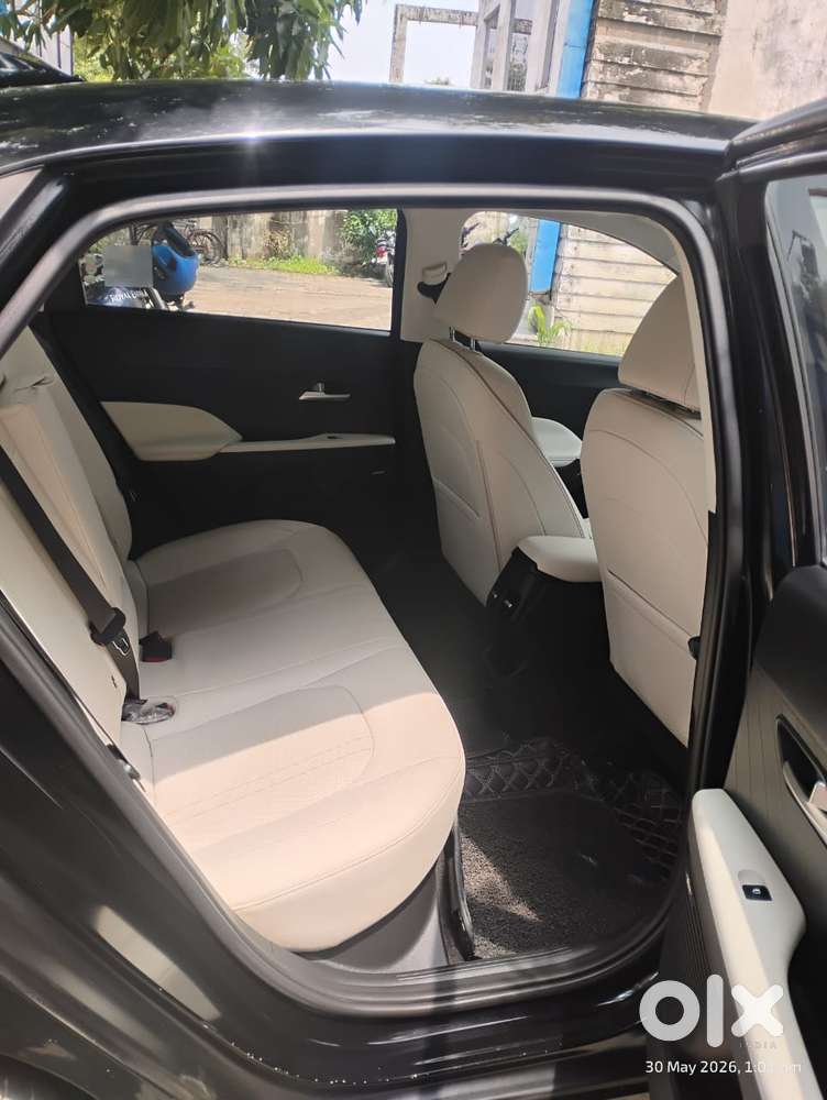 Hyundai Verna 1.5 Mpi Mt Sx (o), 2024, Petrol