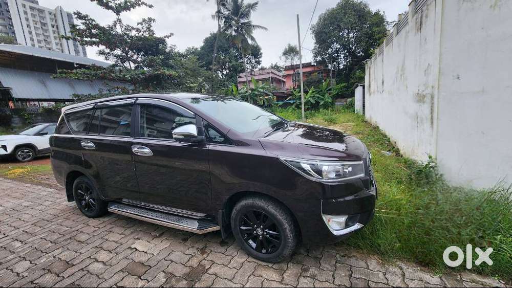 Toyota Innova Crysta 2.8 G Auto,only 46,500 Km &upgraded To Type 4